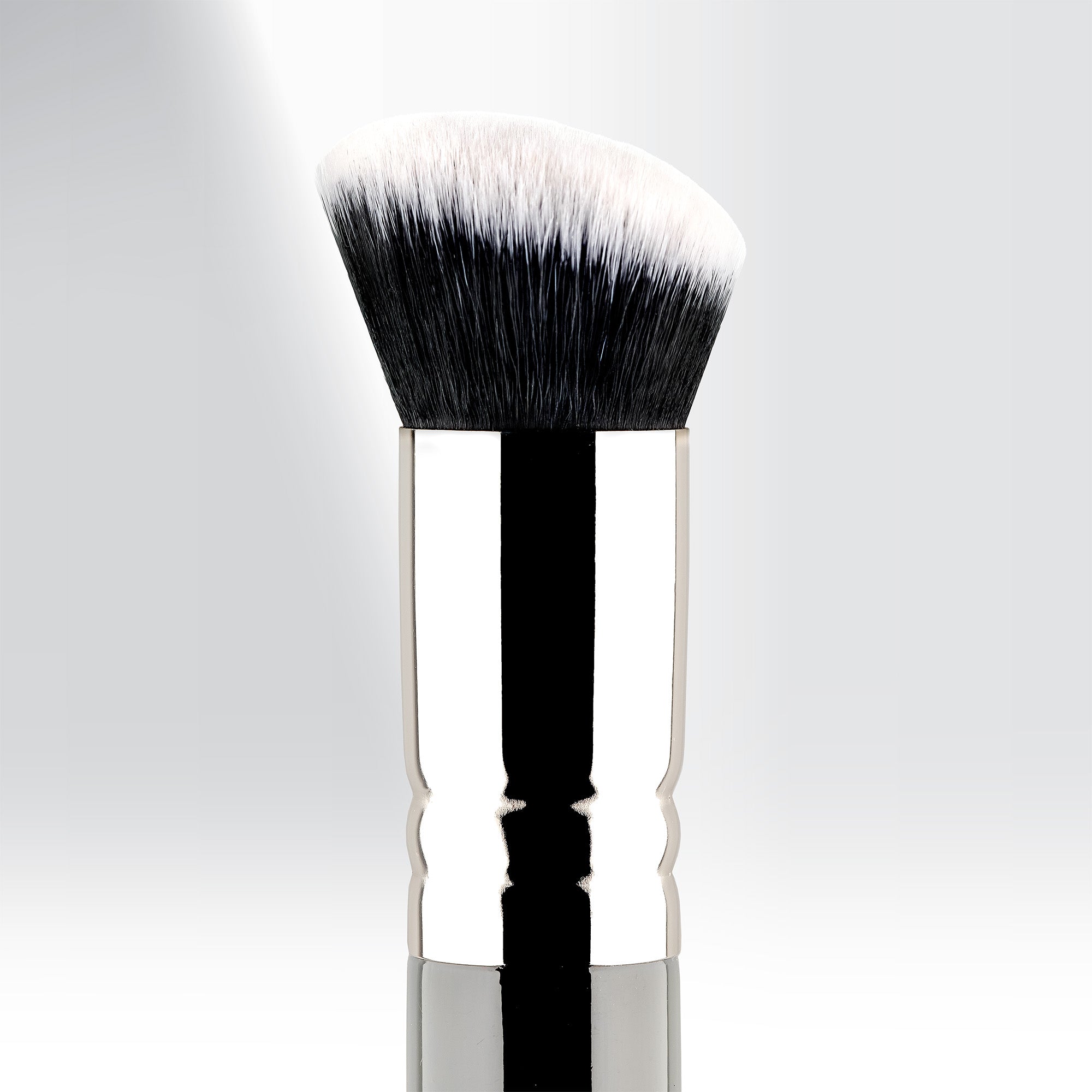 107 - MY FLAWLESS FOUNDATION - MYKITCO.™