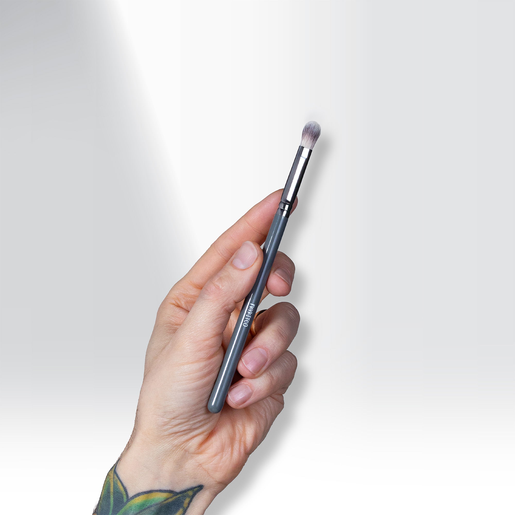 127 - MY FLUFFY CONCEALER - MYKITCO.™