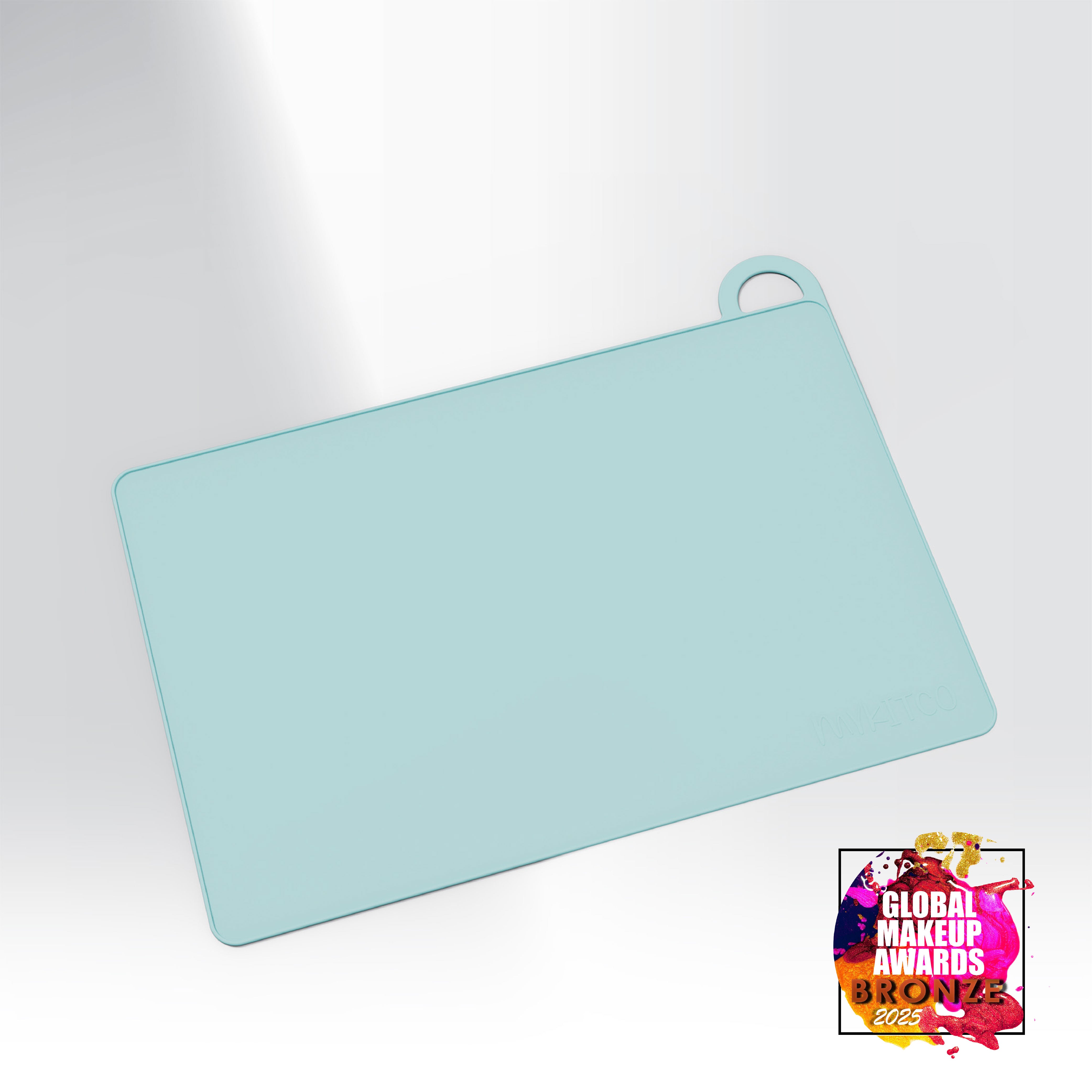 MY BIG MAKEUP MAT - MYKITCO.™