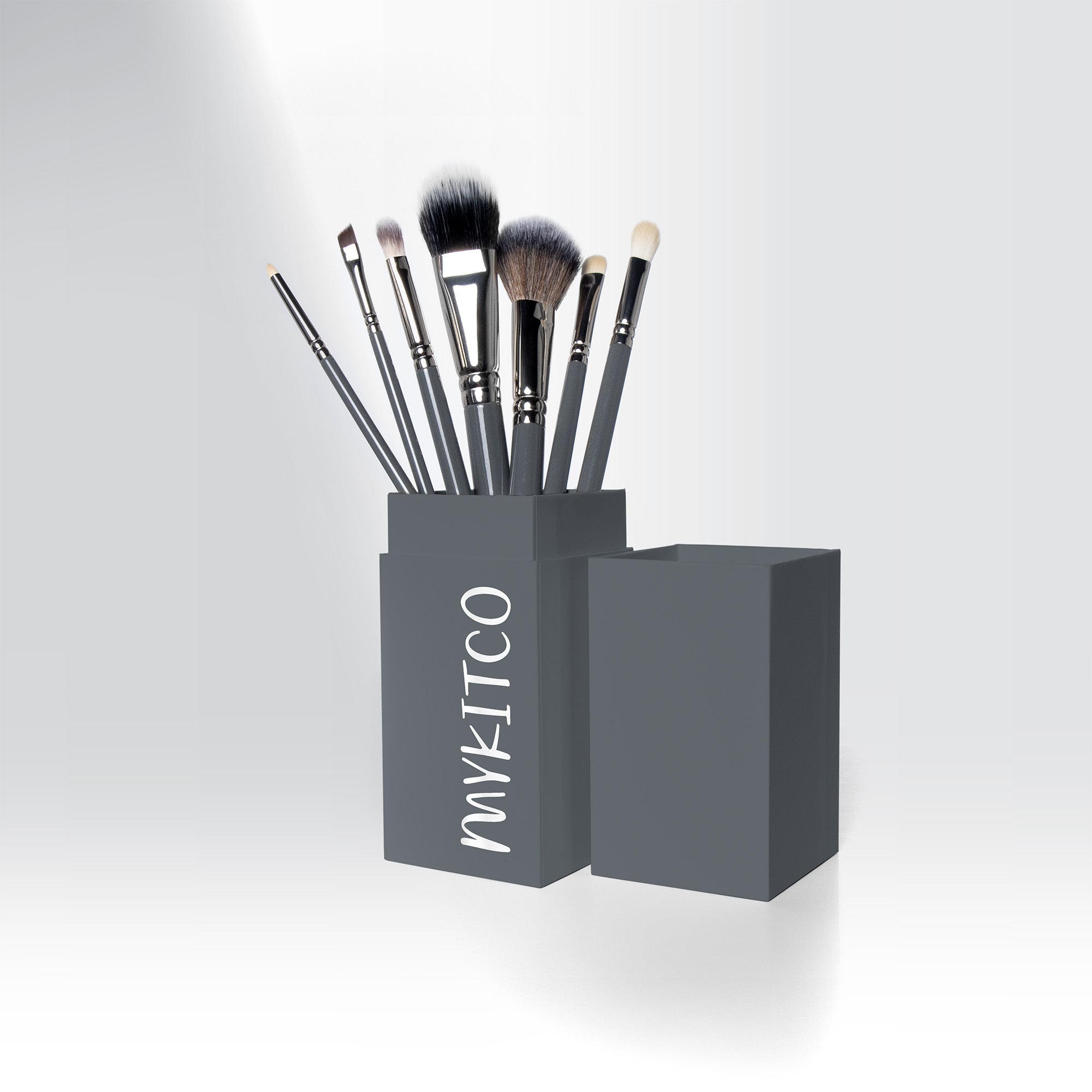 MY SMALL ESSENTIAL BRUSH SET - MYKITCO.™