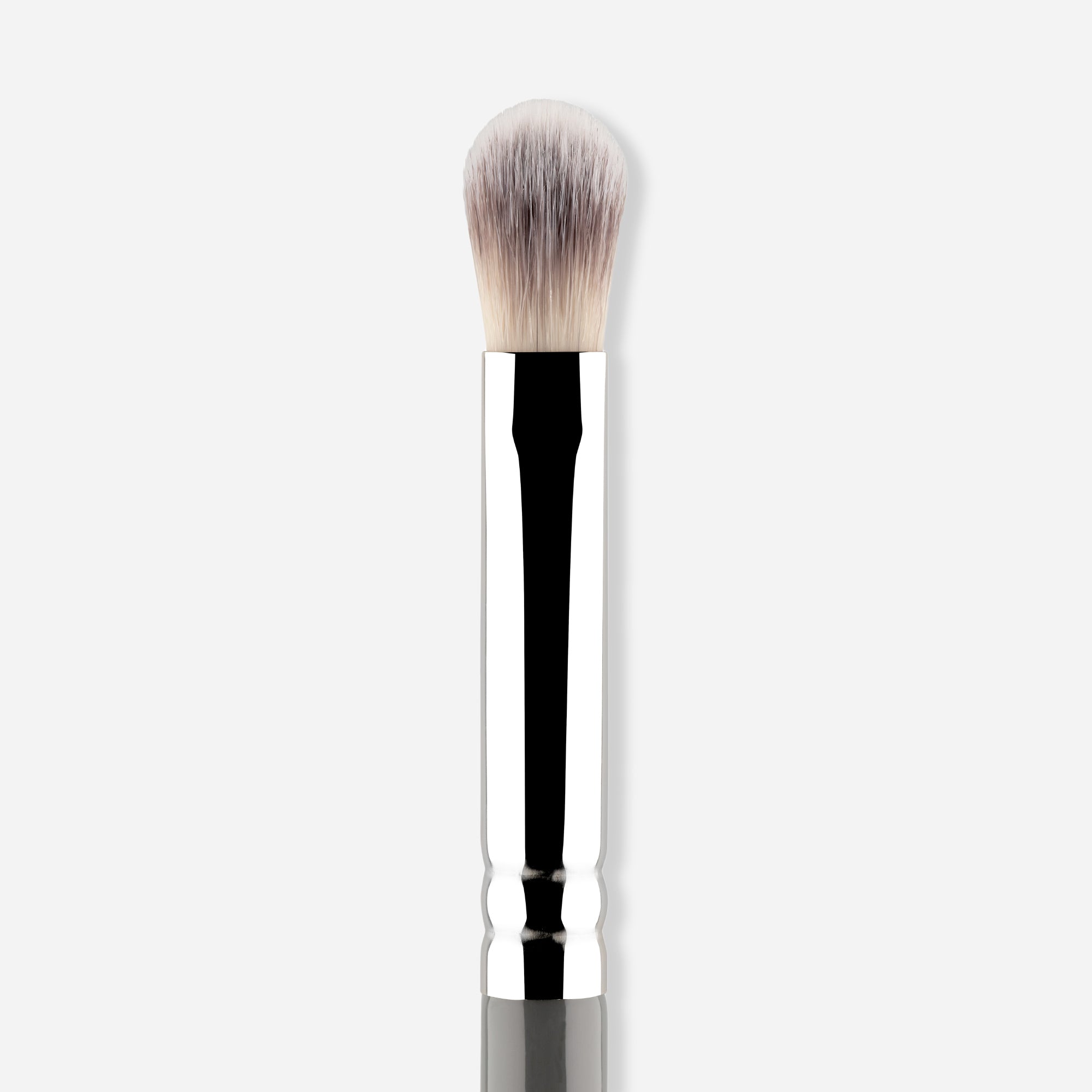127 - MY FLUFFY CONCEALER BRUSH