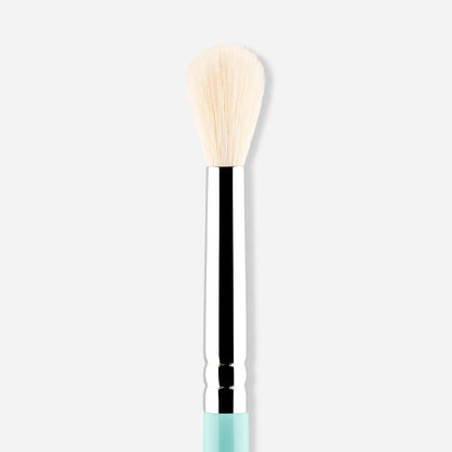Mykitco 225 Sheer Blender Brush for smooth makeup application, featuring soft bristles and ergonomic handle.