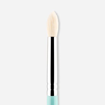 226 - MY TAPERED BLENDER BRUSH - MYKITCO.™