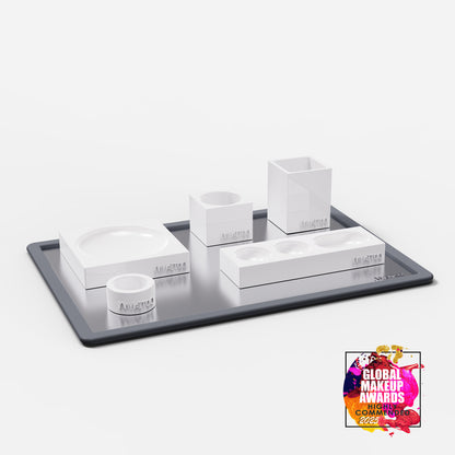 MYNETICS MAGNETIC MAKEUP STATION - STARTER KIT