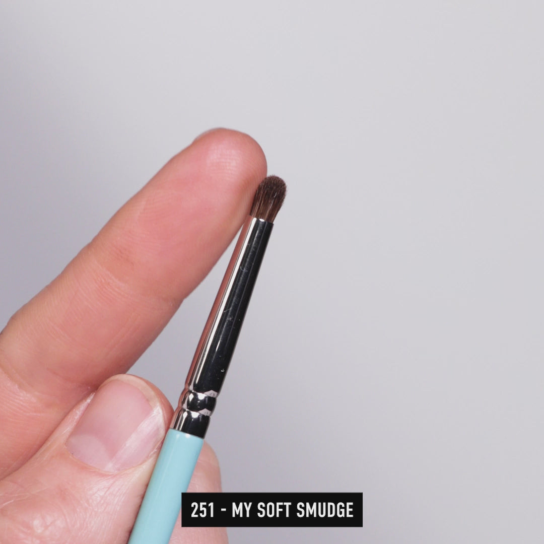 251 - MY SOFT SMUDGE