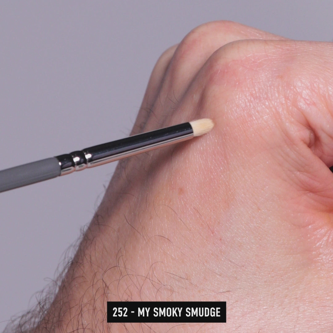 252 - MY SMOKY SMUDGE